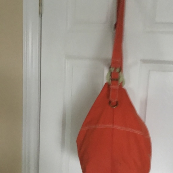 Maggi B Canvas Shoulder Bag - Picture 3 of 9